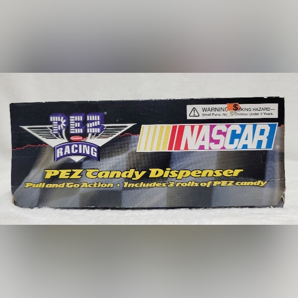 PEZ Racing Toys Nascar Jeff Gordon #24 DuPont Candy Dispenser NIB Vintage 2003 - Picture 3 of 7